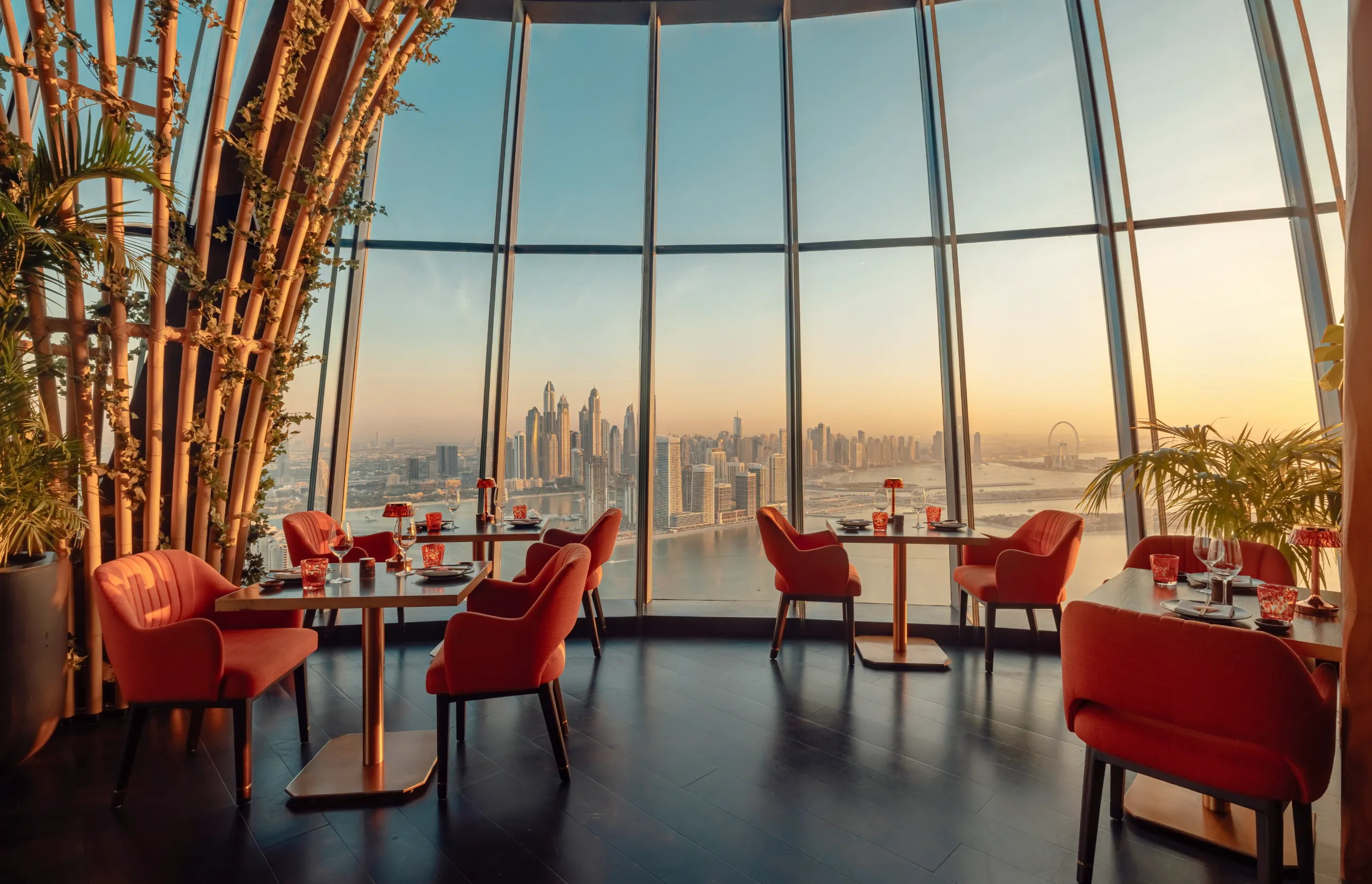 Dubai - SUSHISAMBA Golden Hour Main Restaurant